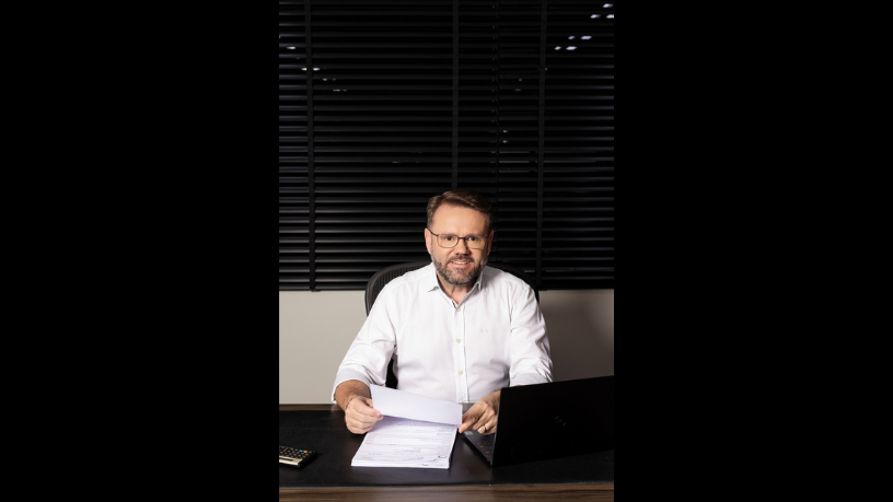 Catálogos, folders e revistas ainda geram resultados? Dalmi Fernandes Defanti Junior